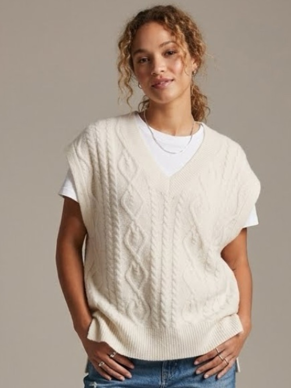 ⭐️ 5 for 20$! ⭐️ Cream Oversized Knit Vest by X-Side